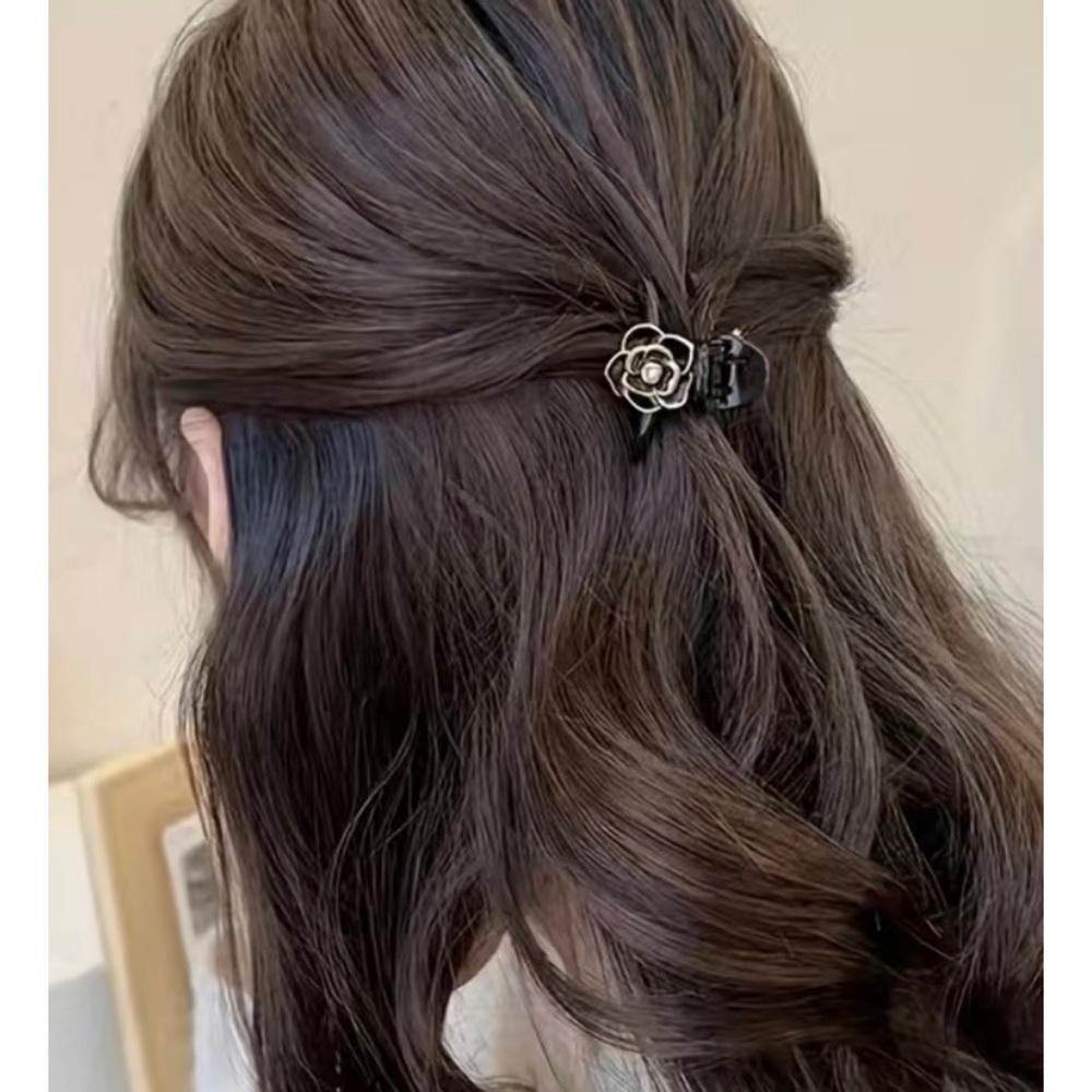 Mini Camellia Hair Claw Clip